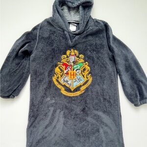 Black Hooded Hogwarts Crest Robe